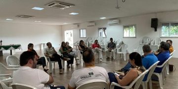 Barbalha reforça ações de limpeza urbana no período das festividades no Centro Histórico