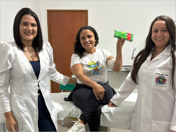 Juazeiro do Norte realiza primeira aplicação do implante subdérmico pelo SUS