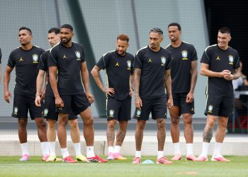 Brasil encara Haiti nesta sexta pela 2ª rodada da Copa do Mundo