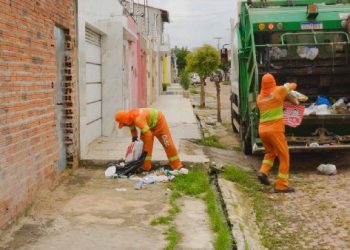 Juazeiro do Norte coleta mais de sete mil toneladas de lixo domiciliar por mês