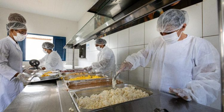 Alimentação escolar criativa transforma hábitos e valoriza a saúde no CEI Irmã Ana Terezinha