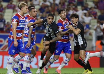 Fortaleza e Ceará empatam em 1 a 1 no primeiro duelo da final do estadual