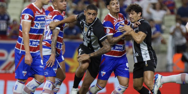 Fortaleza e Ceará empatam em 1 a 1 no primeiro duelo da final do estadual