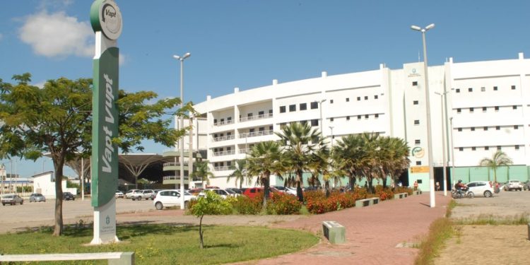 Juazeiro do Norte: Setores administrativos da Sesau passam a funcionar no Centro Administrativo